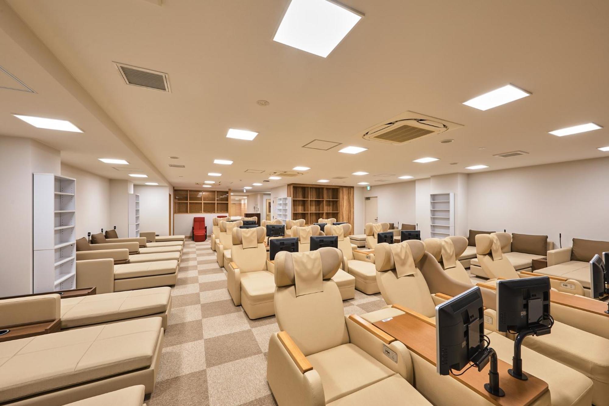京都 卢摩尔广场桑拿胶囊旅馆酒店 外观 照片